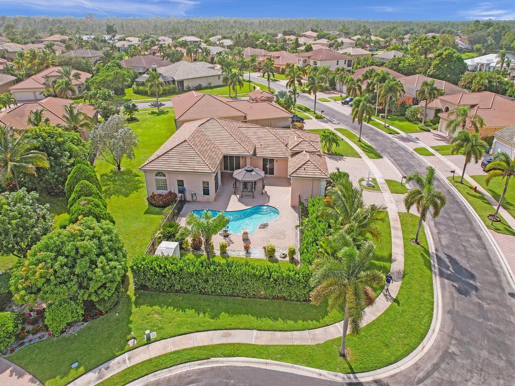 2933 E Fontana Court, Royal Palm Beach, FL 33411