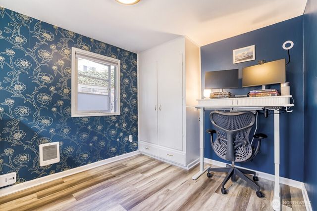 4034 NE 109th Street, Seattle, WA 98125