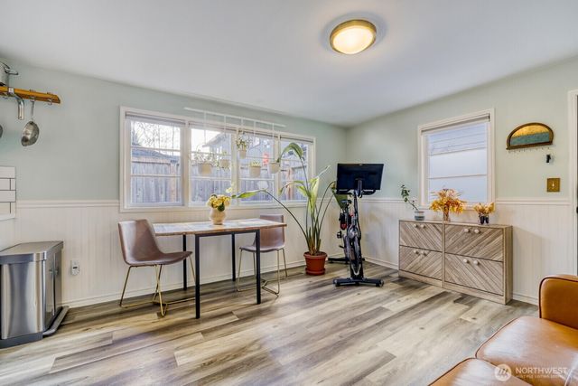 4034 NE 109th Street, Seattle, WA 98125