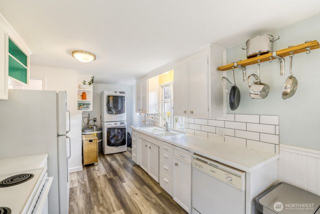 4034 NE 109th Street, Seattle, WA 98125