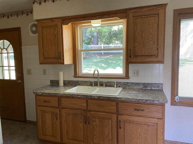 4258 Pleasant Hill Road, Richfield, WI 53076