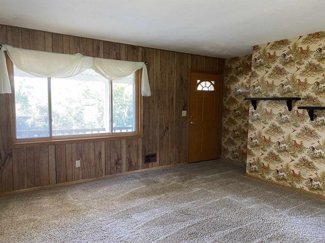 4258 Pleasant Hill Road, Richfield, WI 53076