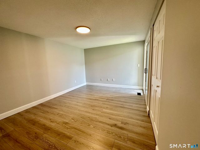 219 Crosswoods Road 219, Branford, CT 06405