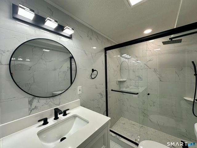 219 Crosswoods Road 219, Branford, CT 06405