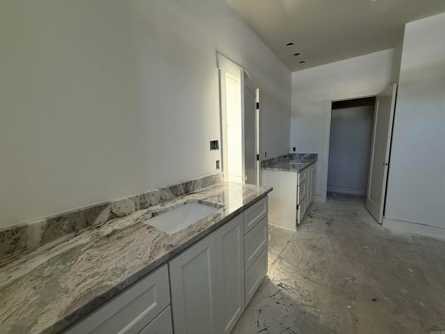 42 Ules Watson Drive, Greenbrier, AR 72058