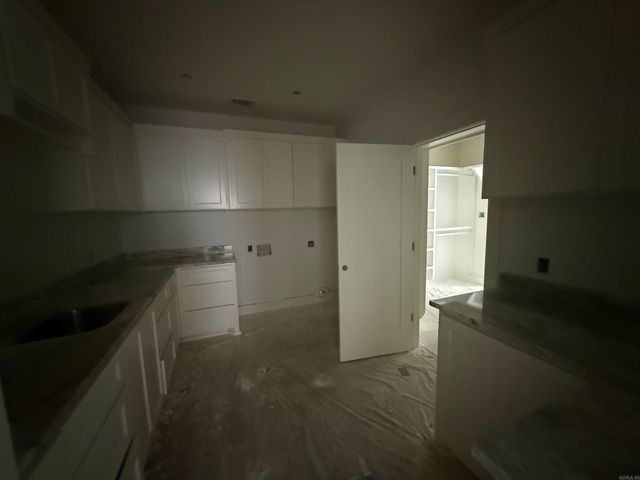 42 Ules Watson Drive, Greenbrier, AR 72058