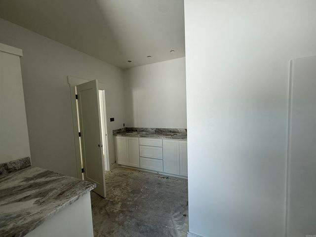 42 Ules Watson Drive, Greenbrier, AR 72058