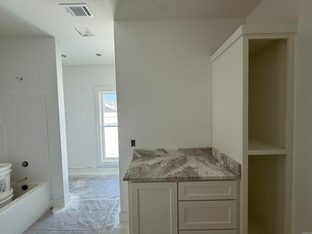 42 Ules Watson Drive, Greenbrier, AR 72058