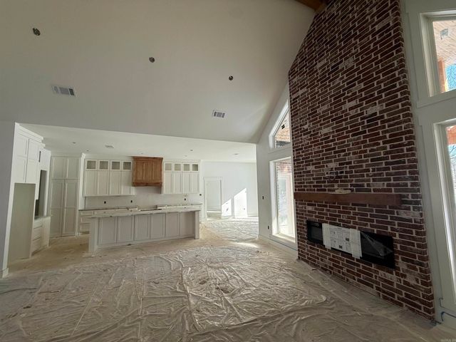 42 Ules Watson Drive, Greenbrier, AR 72058