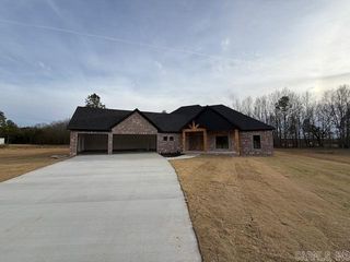 42 Ules Watson Drive, Greenbrier, AR 72058