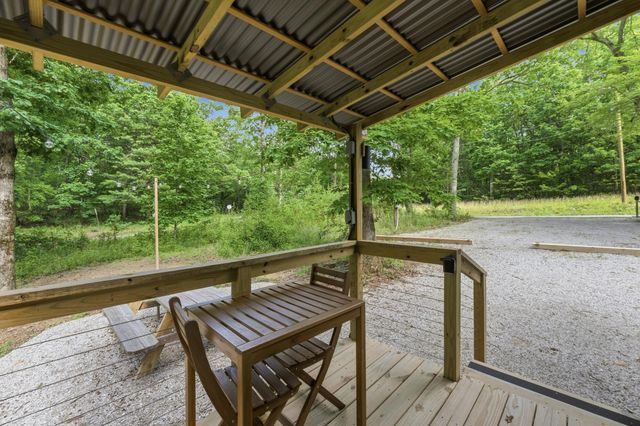 739 S Moore Road, Rising Fawn, GA 30738
