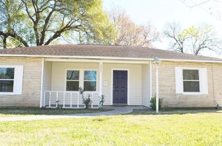 1033 Cimarron Street, Houston, TX 77015