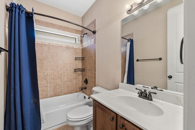 1860 N HOUSTON LEVEE RD, Cordova, TN 38016