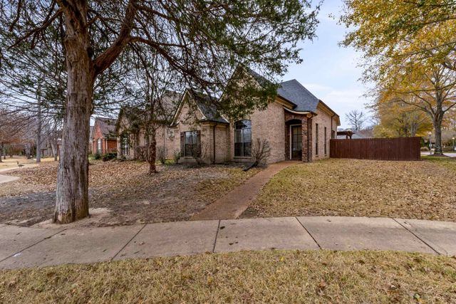 1860 N HOUSTON LEVEE RD, Cordova, TN 38016