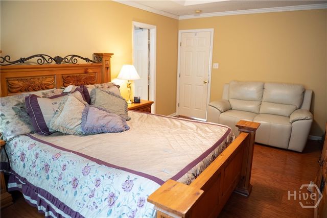 155 Village Lake Drive, Pooler, GA 31322