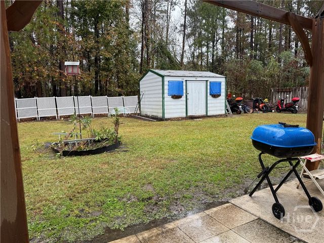 155 Village Lake Drive, Pooler, GA 31322