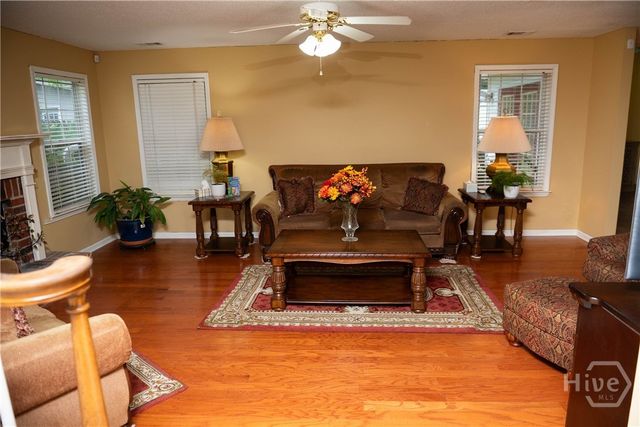 155 Village Lake Drive, Pooler, GA 31322