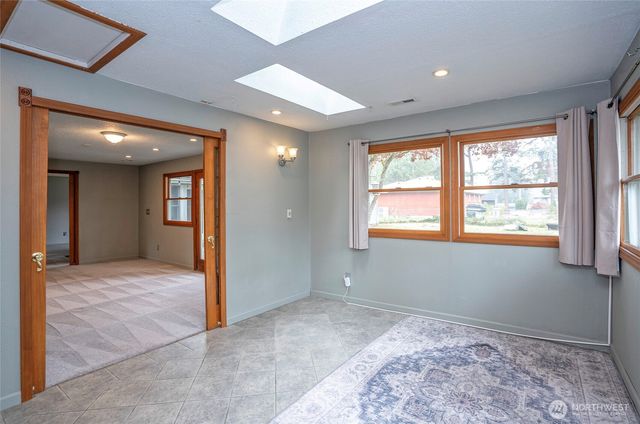 3806 S 272nd Street, Kent, WA 98032