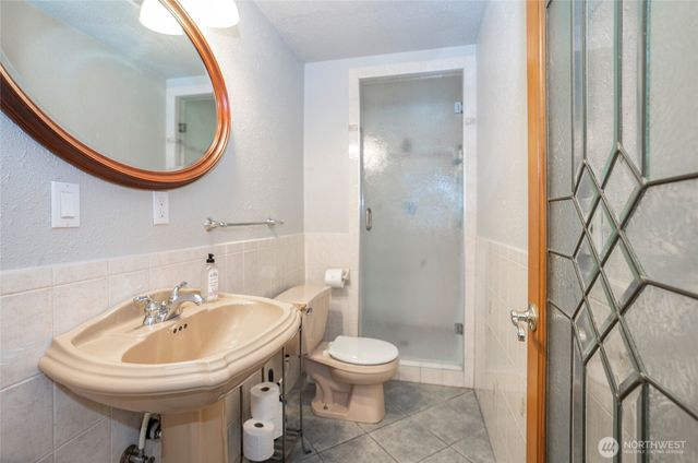 3806 S 272nd Street, Kent, WA 98032