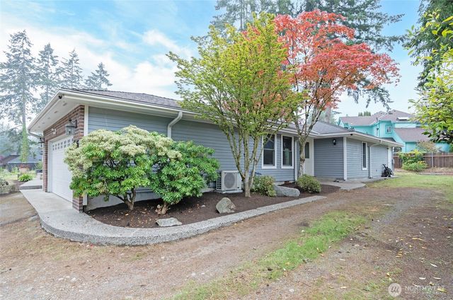 3806 S 272nd Street, Kent, WA 98032