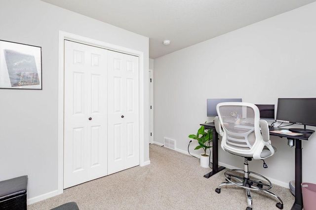 2409 Harbor Lane W, West Fargo, ND 58078
