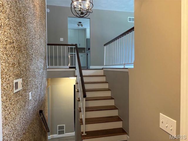 209 Orleans Drive, Fairview Heights, IL 62208