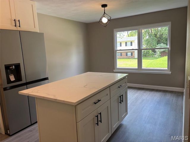 209 Orleans Drive, Fairview Heights, IL 62208