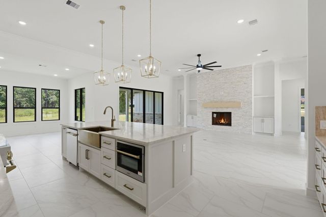 70 Quiet Springs Trail, Willis, TX 77378