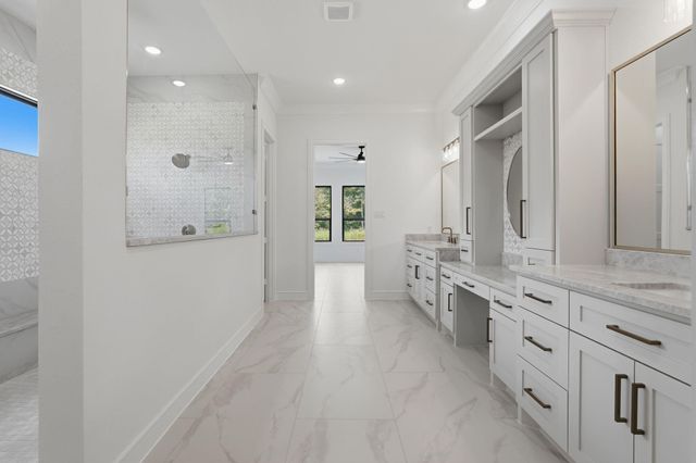 70 Quiet Springs Trail, Willis, TX 77378