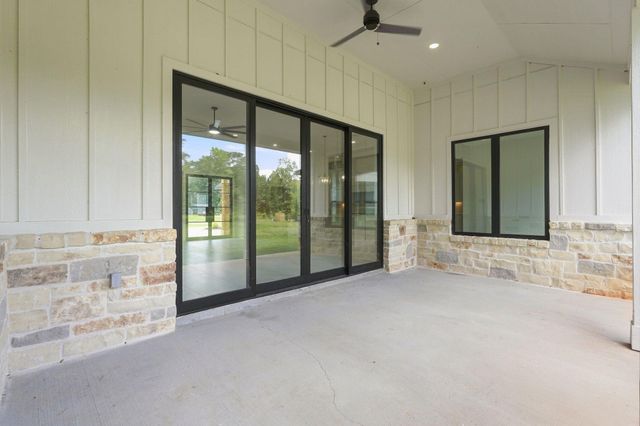 70 Quiet Springs Trail, Willis, TX 77378