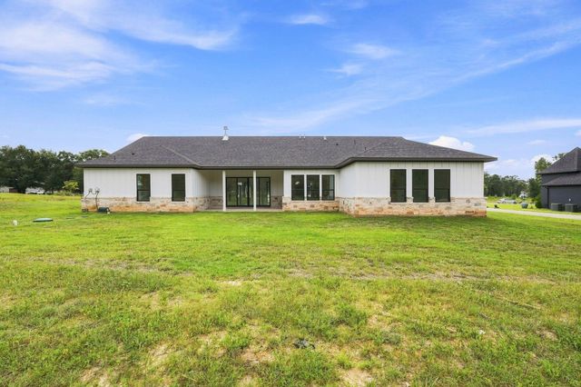 70 Quiet Springs Trail, Willis, TX 77378