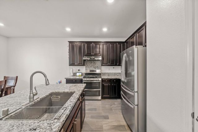 12667 Raymer Way, Rancho Cordova, CA 95742