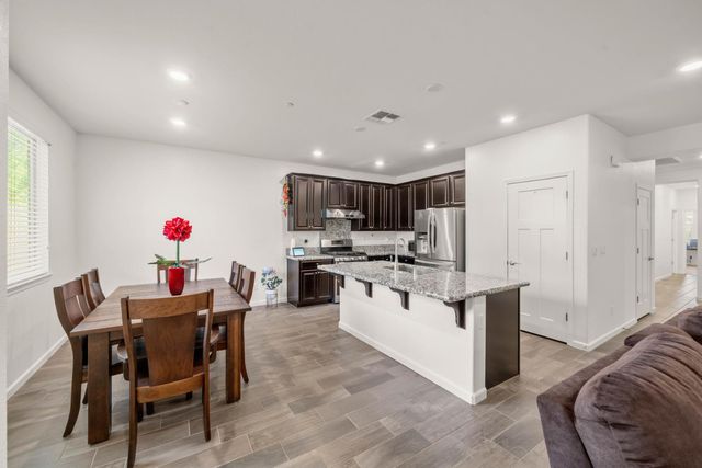 12667 Raymer Way, Rancho Cordova, CA 95742