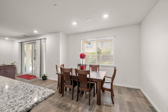 12667 Raymer Way, Rancho Cordova, CA 95742