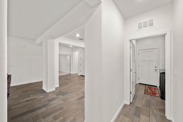 12667 Raymer Way, Rancho Cordova, CA 95742