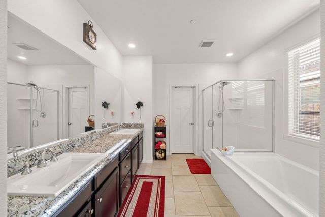 12667 Raymer Way, Rancho Cordova, CA 95742