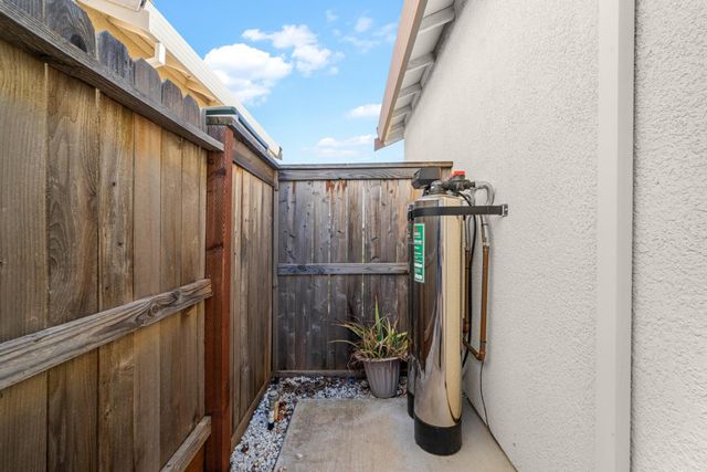 12667 Raymer Way, Rancho Cordova, CA 95742