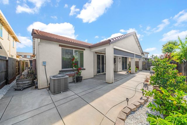 12667 Raymer Way, Rancho Cordova, CA 95742