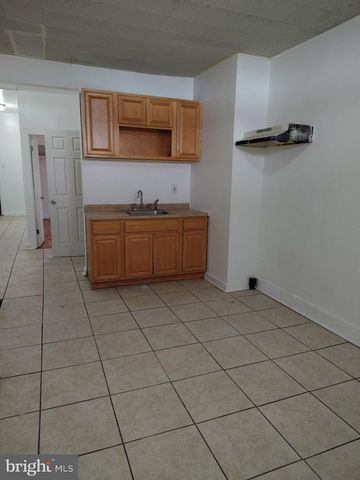 3026 W LEHIGH AVE, Philadelphia, PA 19132