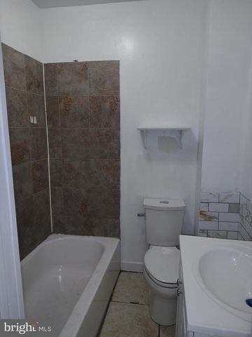 3026 W LEHIGH AVE, Philadelphia, PA 19132