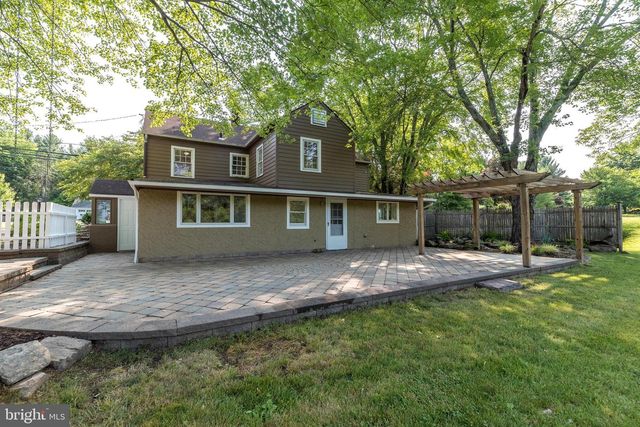 3563 AQUETONG RD, New Hope, PA 18938