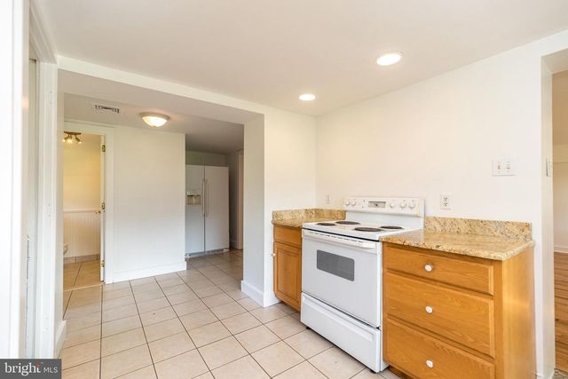 3563 AQUETONG RD, New Hope, PA 18938