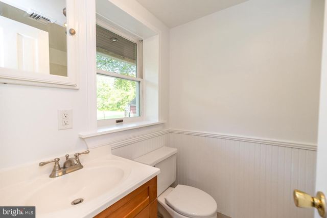3563 AQUETONG RD, New Hope, PA 18938