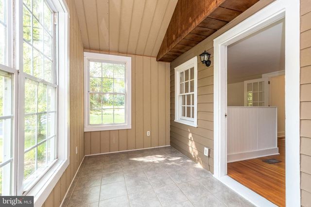 3563 AQUETONG RD, New Hope, PA 18938