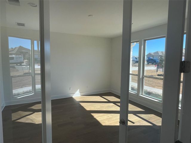 3089 Green Grange LN, Leander, TX 78641