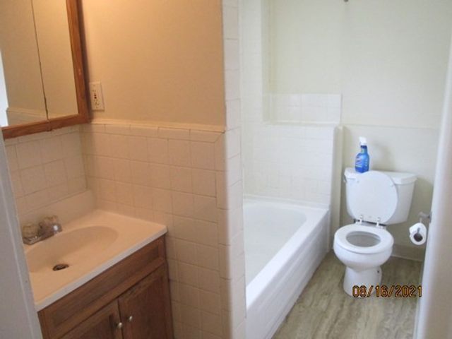 40 Central 2, Wakefield, MA 01880