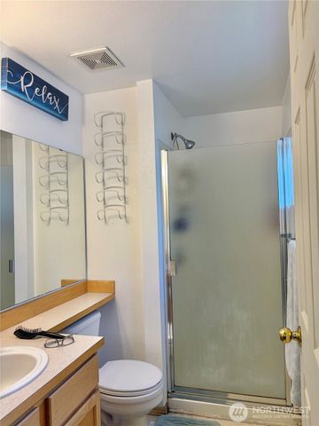 1604 NW Seasons Lane, Silverdale, WA 98383