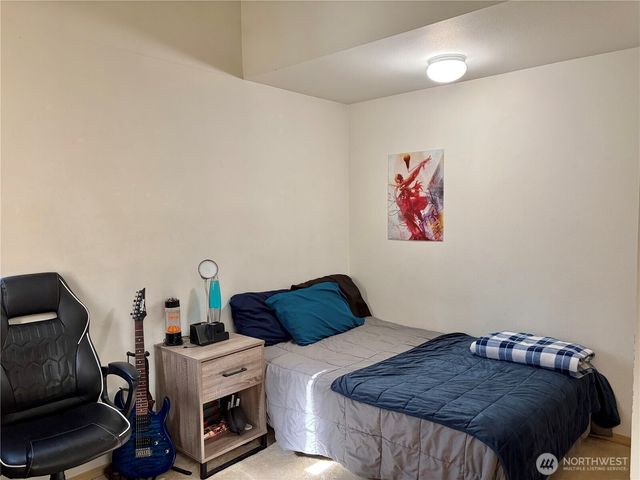 1604 NW Seasons Lane, Silverdale, WA 98383