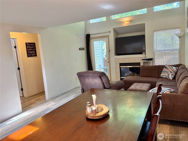 1604 NW Seasons Lane, Silverdale, WA 98383
