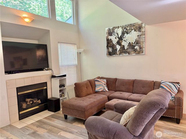 1604 NW Seasons Lane, Silverdale, WA 98383
